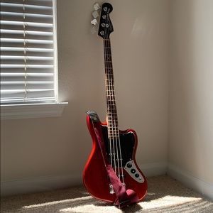 fender squier jaguar bass